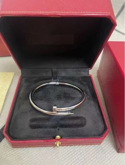 Cartier juste en clou silver bracelet size 17