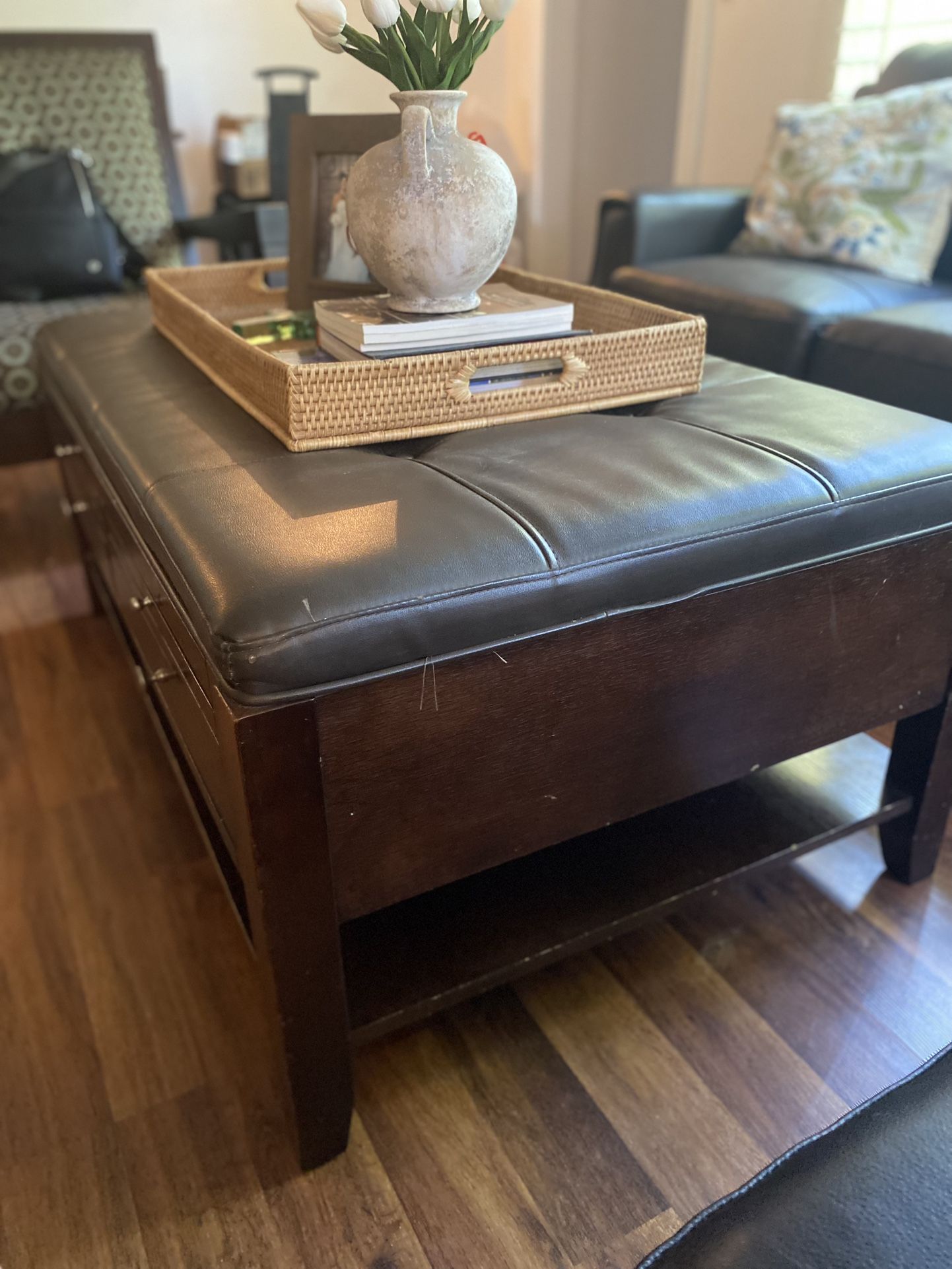 Coffee Table/ottoman Style-Table Only $80