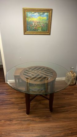 Circle Wooden And Glass Table Geometric Design