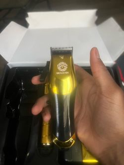 Gold clippers