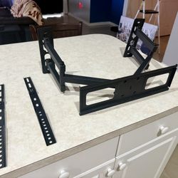  Corner wall TV mount