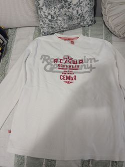 Rocawear long sleeve shirt