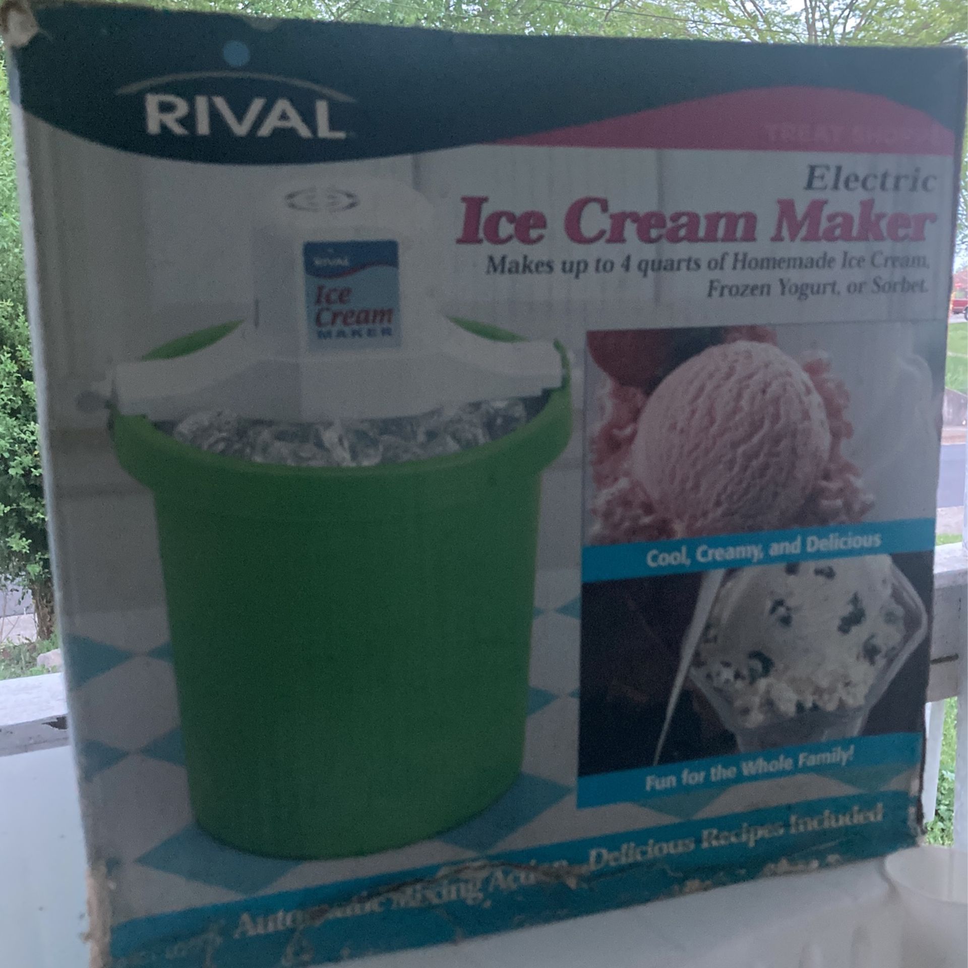 Ice Cream Maker