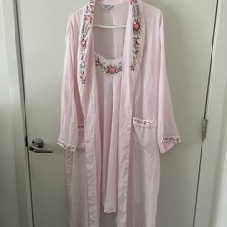 Embroidred Pink Lingeri 100% Silk XXL