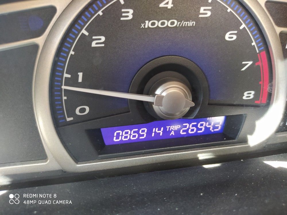 Honda Civic 2006 papeles en regla con 87mil millas