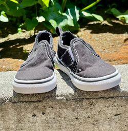 $10 in South San Jose  SIZE 6.5 Toddler Classic Slip-On VANS Black Canvas