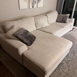 Restoration Hardware Couch Great Condition