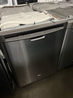 Maytag dishwssher