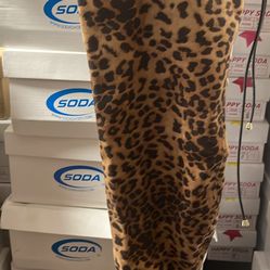 Women Leopard Print Boots 