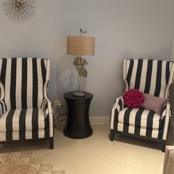 Accent Chairs