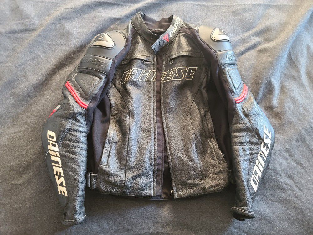 Dainese Racing C2 Perforated Armored Motorcycle Jacket - Black Medium Size 50