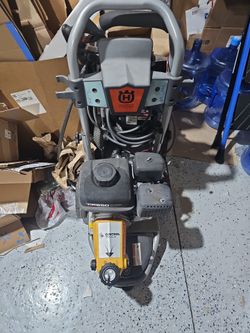 Husqvarna Gas Pressure Washer 3200 PSI