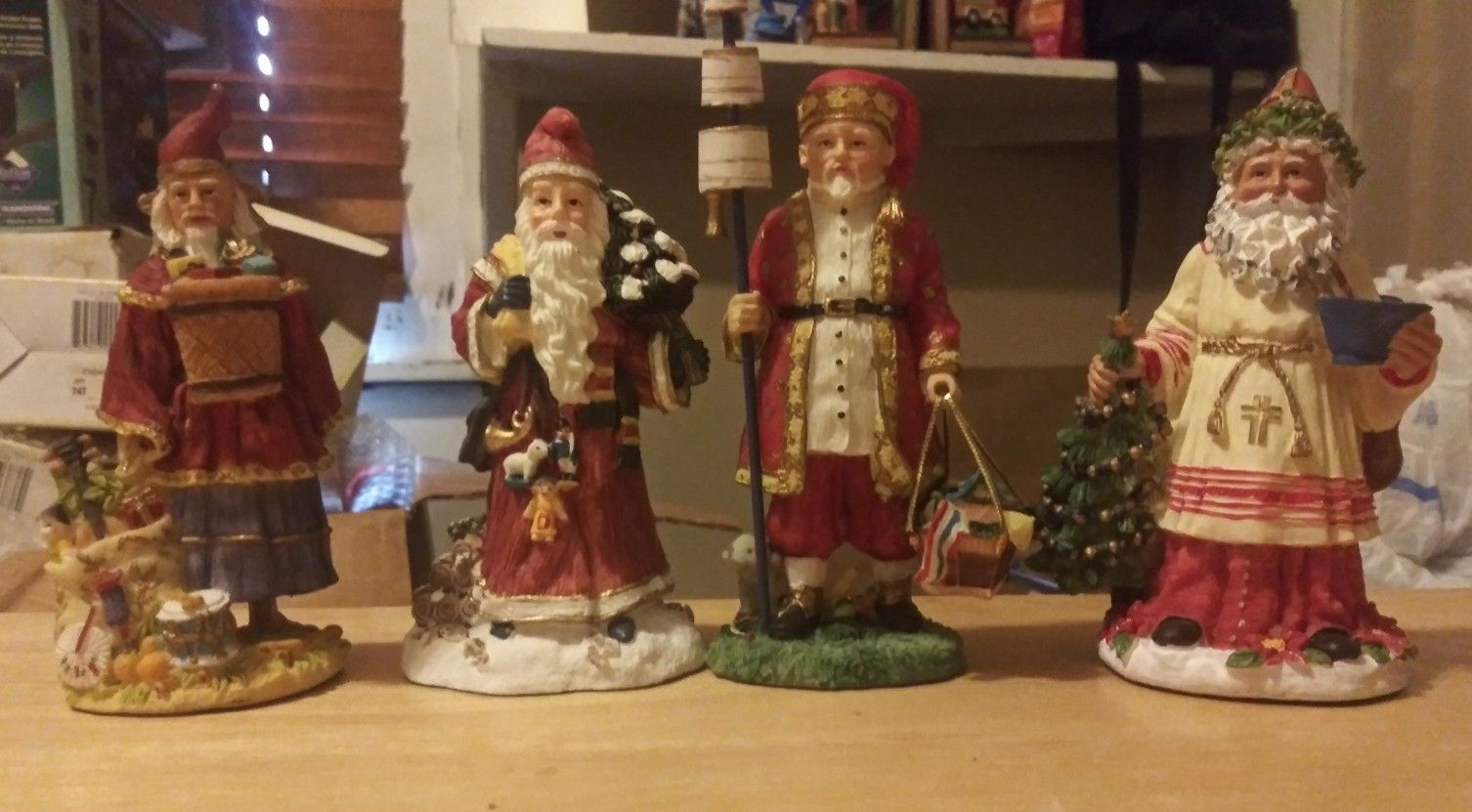 The international santa claus collection
