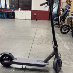 Electric scooter
