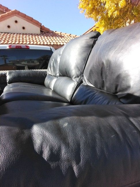 Black leather  recliners