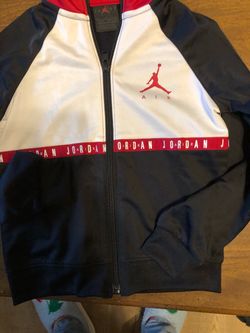 Jacket size 4 t new