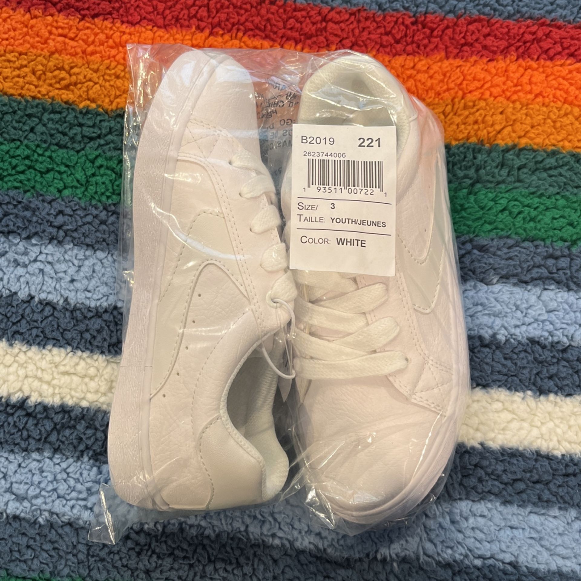 Boys Tennis Shoes