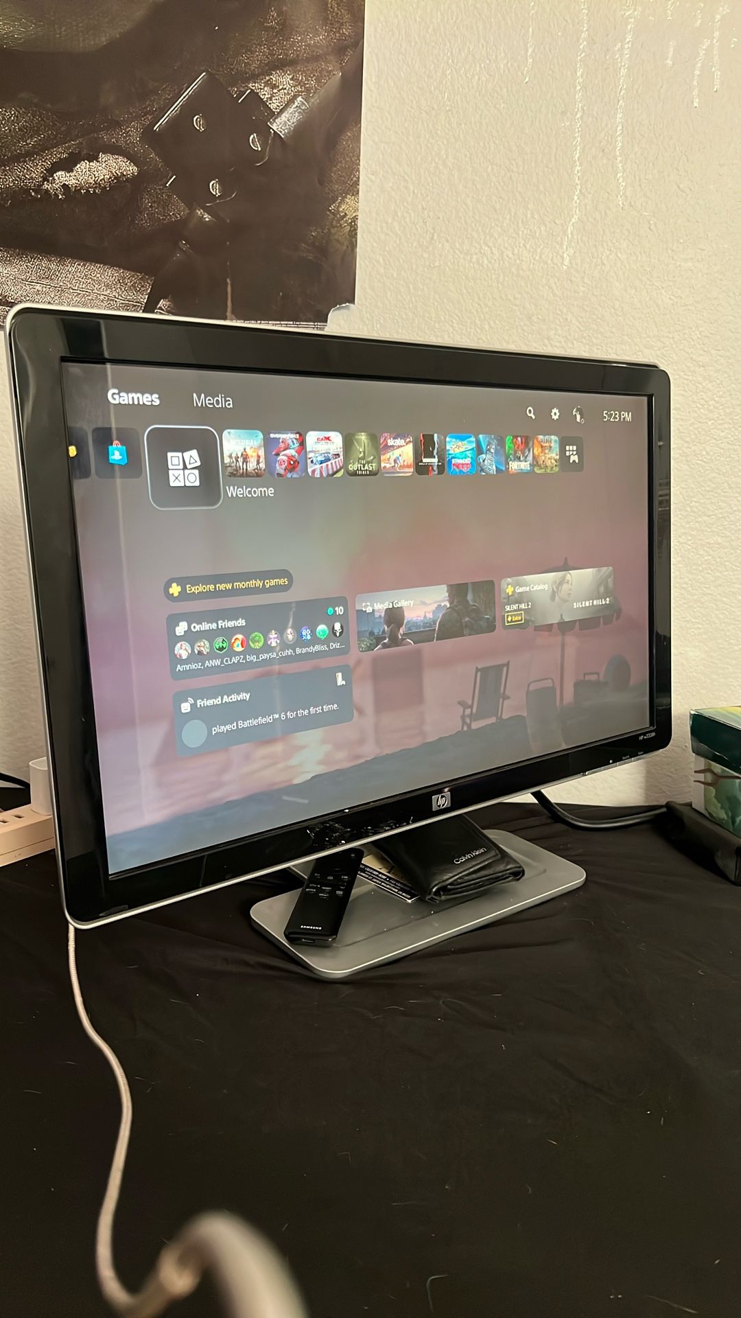 23” Wide LCD TFT Monitor 