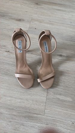 Women’s Steve Madden Heels