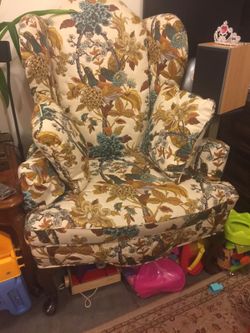 Royal European chair
