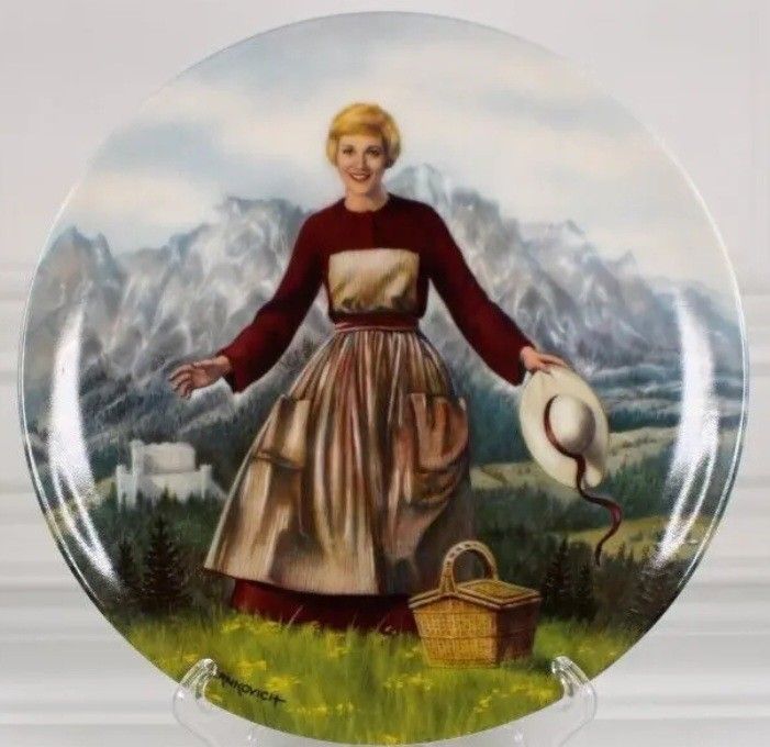 VINTAGE BRADFORD EXCHANGE "THE SOUND OF MUSIC" COLLECTORS PLATE #1 SERIES W COA 