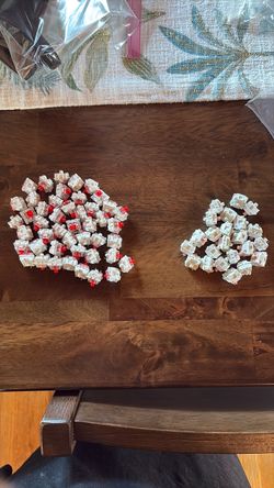 69 Mechanical Keyboard Switches (Glorious Panda, RK Red)
