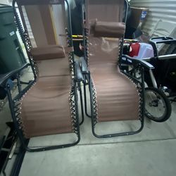 Outdoor Lawn Chairs