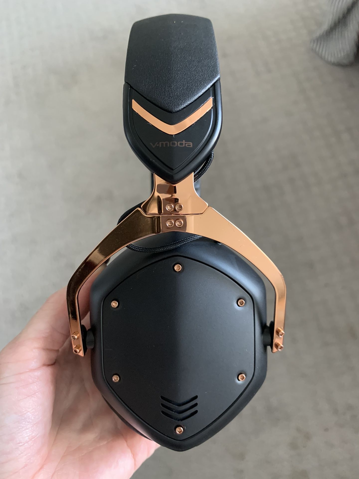 V-MODA Crossfade 2 Wireless BT Over-Ear Headphones - Black/Rose Gold 