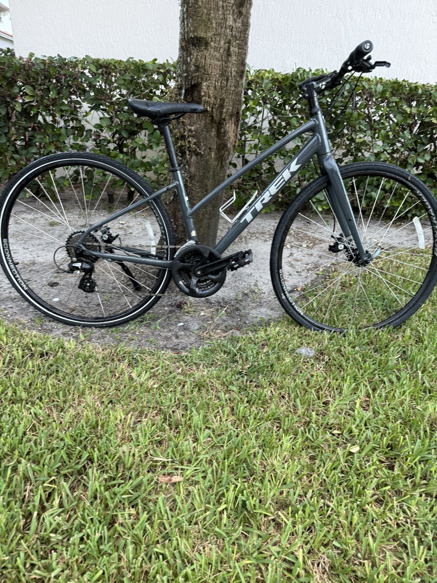 Trek FX 1 small frame 700 wheels 21 speed