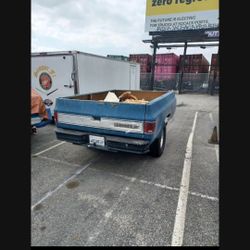 Heavy-duty Trailer  8 Lug Registered  With Tittle 