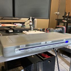 Belkin SMB 1x8 KVM Over IP Switch F1DP10G