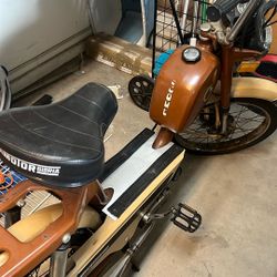 1977 Intramotor Gloria