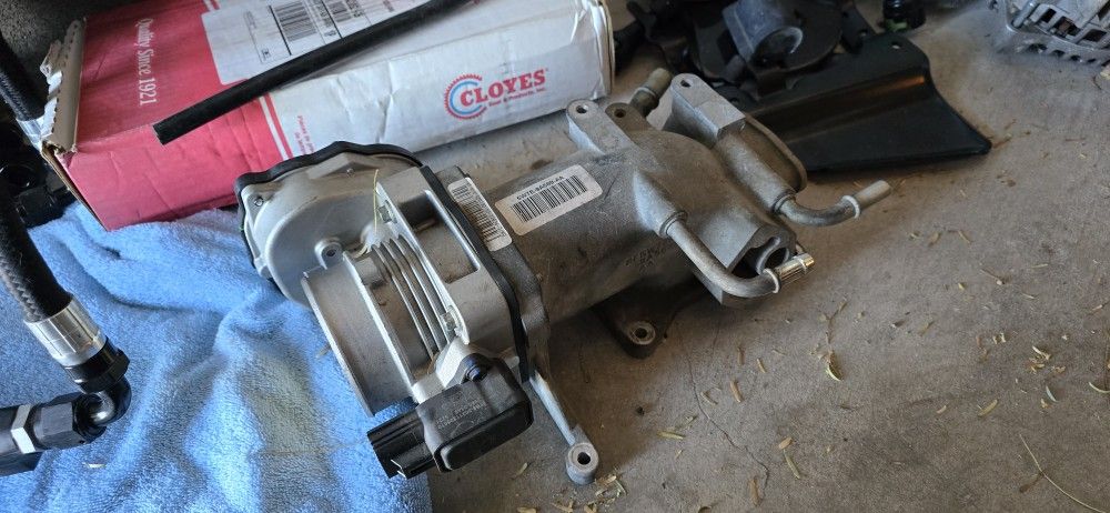Throttle Body And Plenum