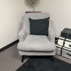 Small Chair Best Offer 