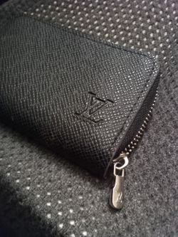 Louis Vuitton ✨Leather Wallet