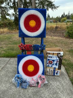 AXE THROWING GAME plus extras