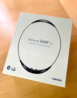 Samsung Gear Circle Wireless Headphones