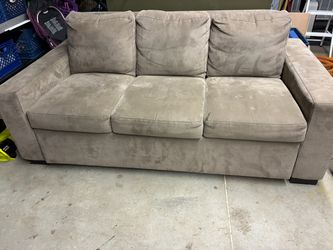 Free Pull Out Couch