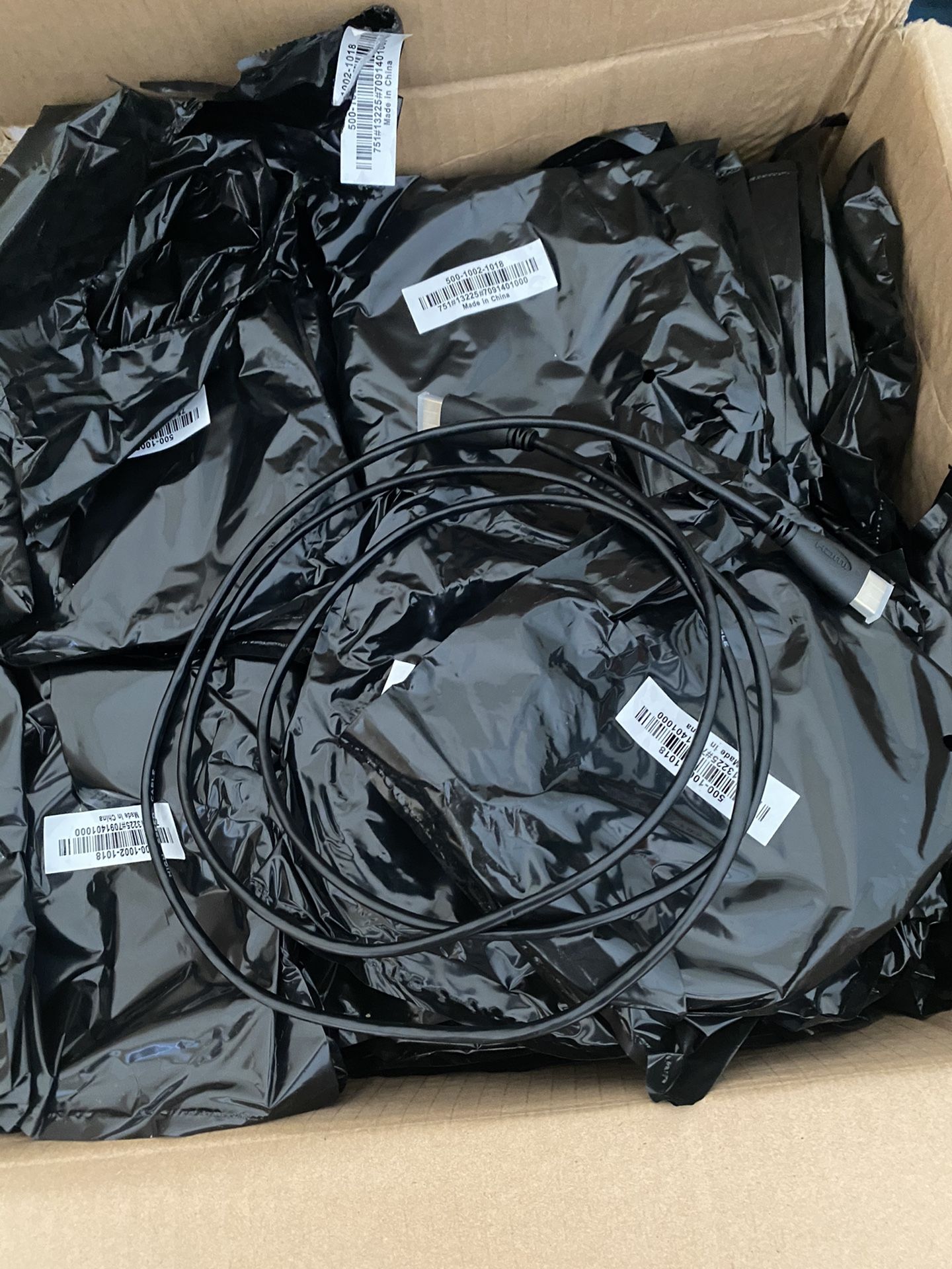 Lot Of 40 Hdmi Cables