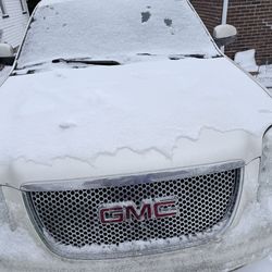 2012 GMC Yukon Denali