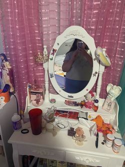White Vanity Desk with Mirror and floral chair
