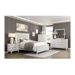 Queen Bedrooms Set
