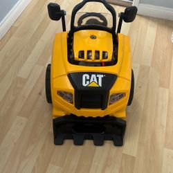 CAT Truck Engine Toy