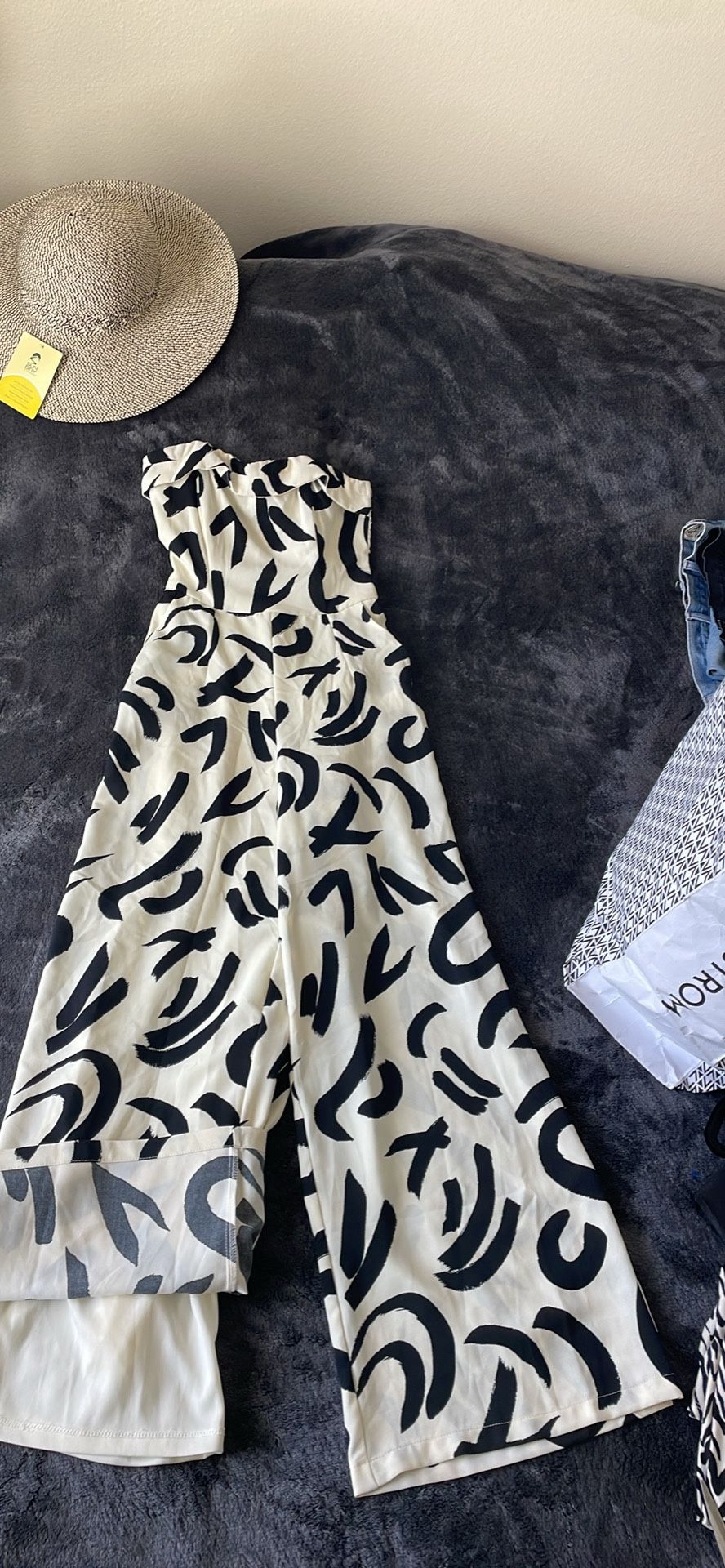 Tank TOP Romper. Size Small. Summer Fun Ready Outfit. Perfect For Traveling. Cruising Or Staycationing !