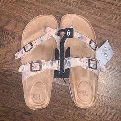 Time And Try Women’s Size 6 Sandal