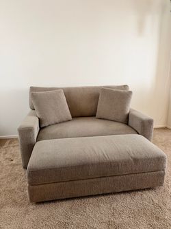 Thomasville Gilroy Oversized Storage Chair and Storage Ottoman - New