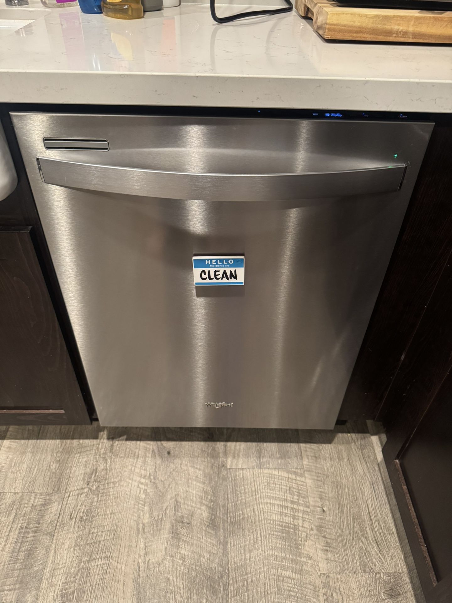 Whirlpool Dishwasher with Sensor Cycle