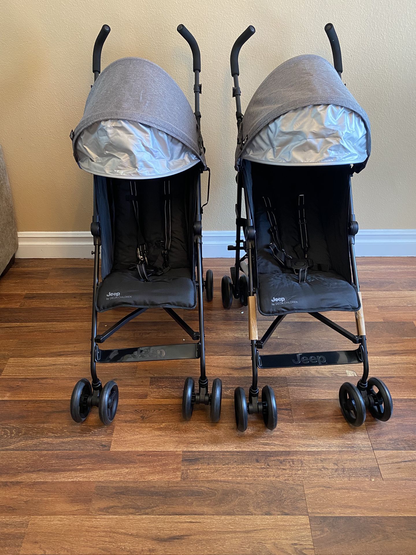 JEEPS STROLLER BRAND NEW π₯π₯