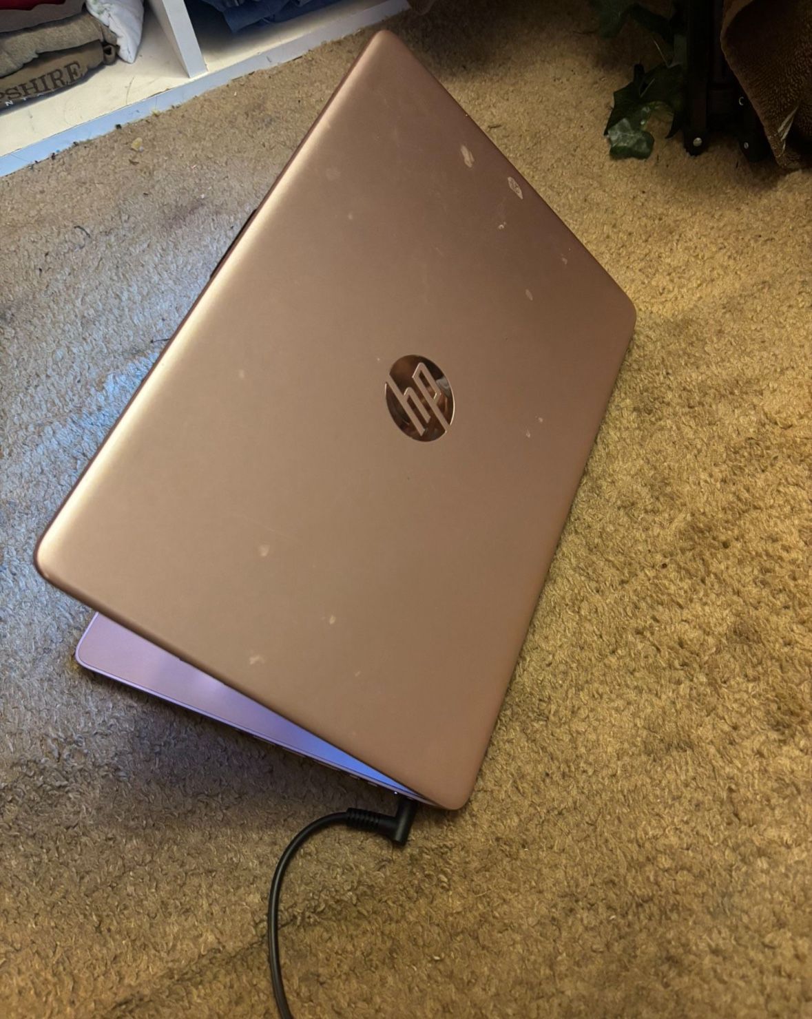 HP pink Laptop with Charger