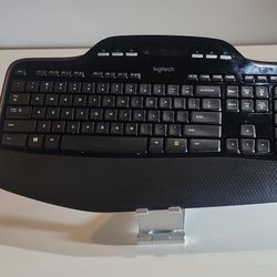 Logitech Ergonomic Wireless Keyboard K710 wireless w/ multimedia